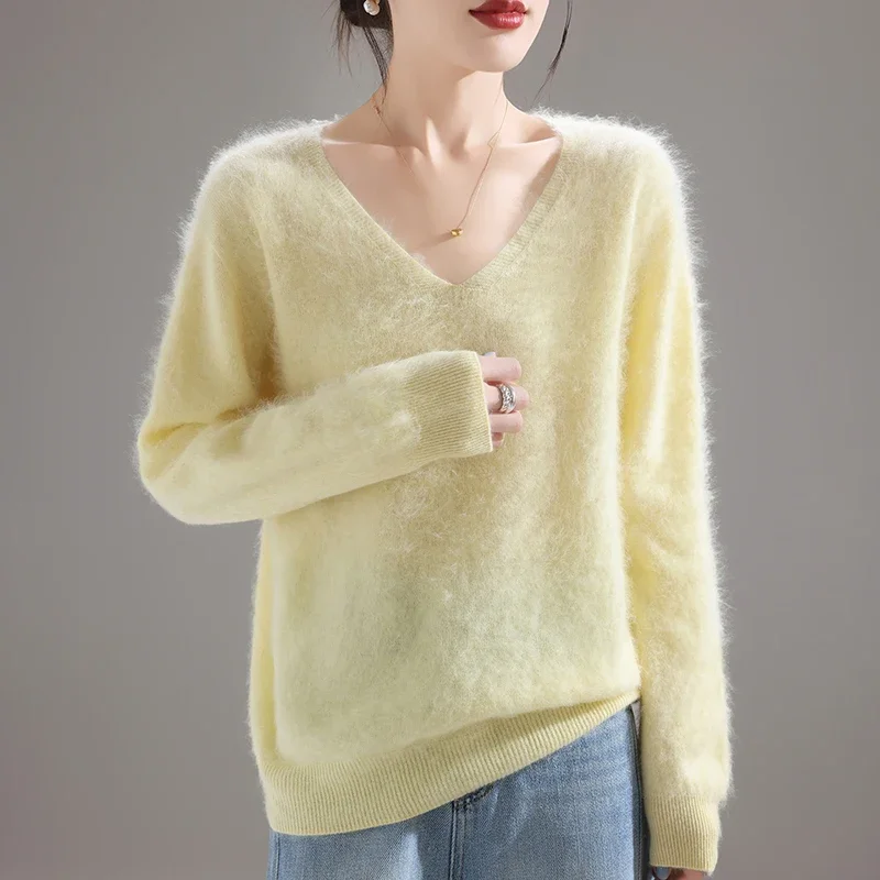 Embroidery A - 2025 Kadın %100 Merinos Yünü Kazak,