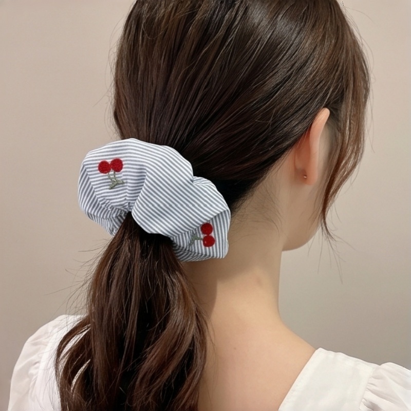 Şık Çizgili Kiraz Nakışlı Saç  - Embroidery Zone incelemesi ve fiyatı