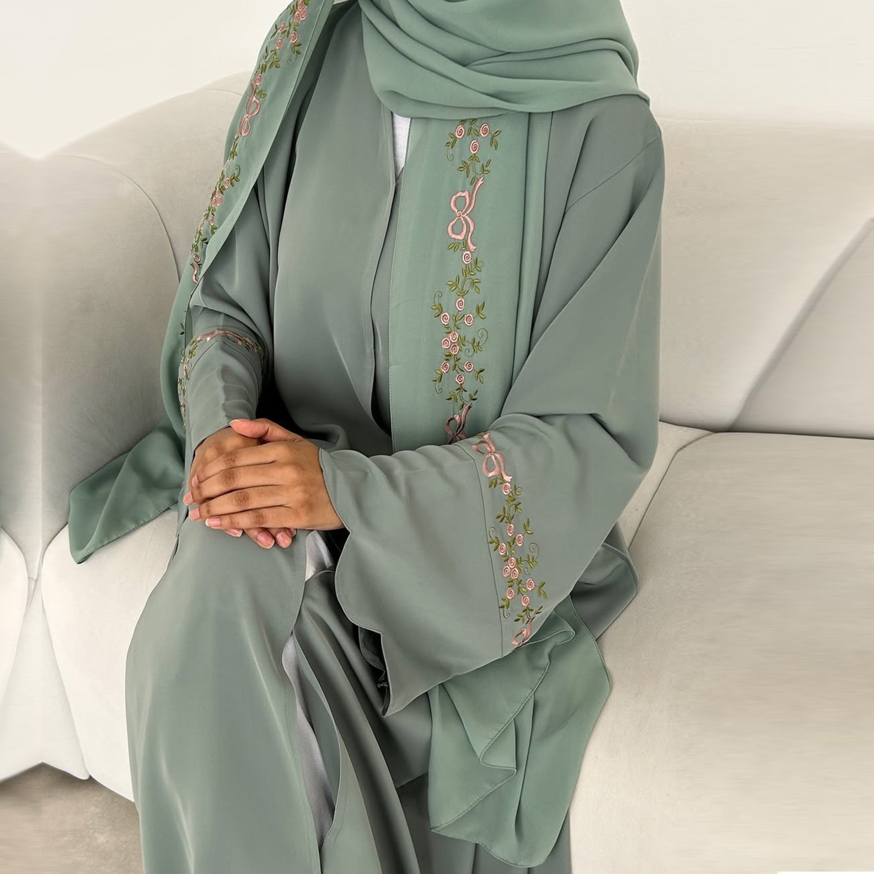 Dubai Abaya Üreticisi İslami G - Embroidery Hijab incelemesi ve fiyatı